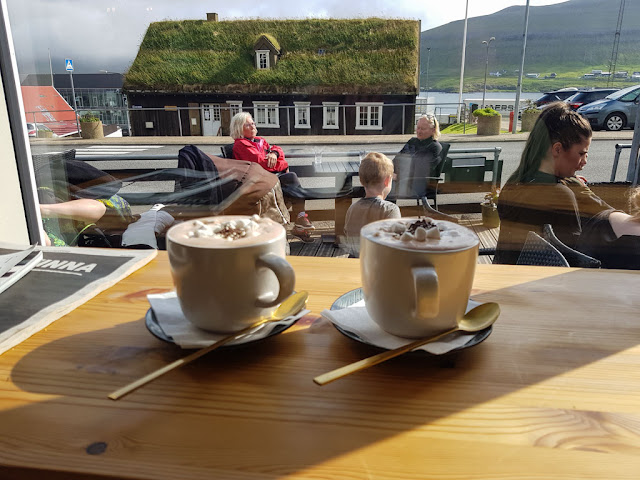 Cioccolata calda da Glasstovan a Tvøroyri