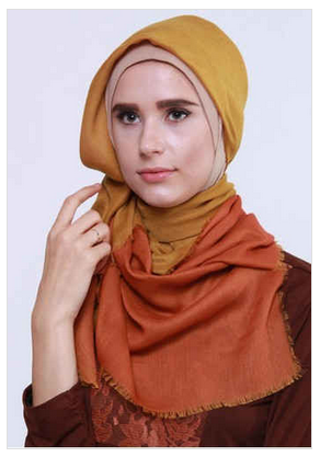 Contoh Model  Hijab  Modern Dua  Warna  Desain Terbaru 2019