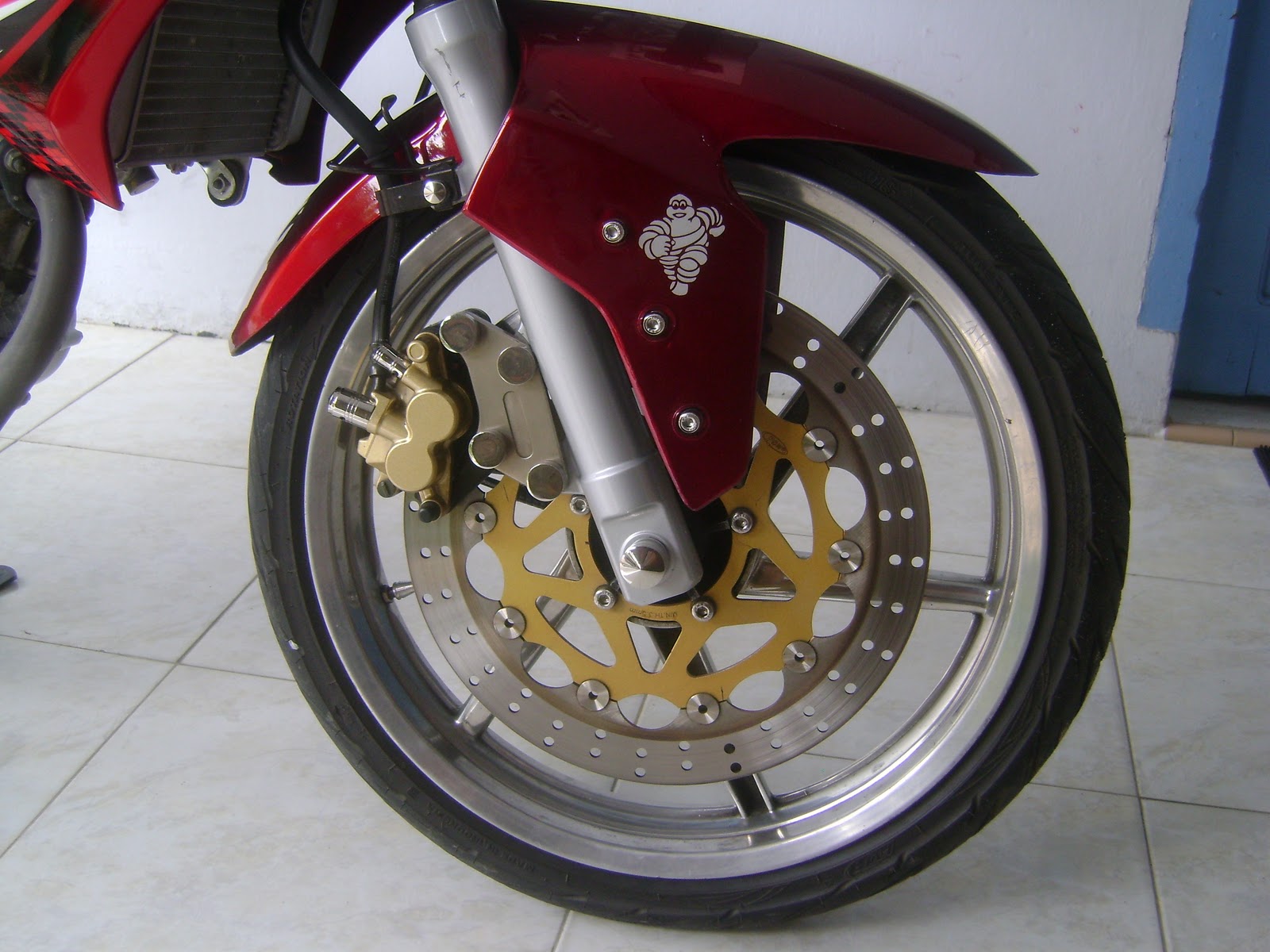 Koleksi Modifikasi Ban Vixion 2009 Terkeren Fire Modif