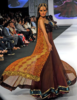 Pakistani Fashion Designers