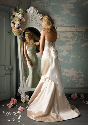 irish wedding dress