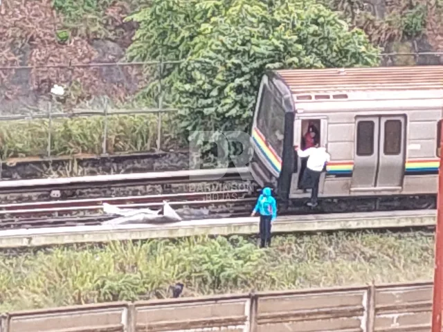 Techo impermeable casi provoca un enorme desastre en el Metro de Caracas