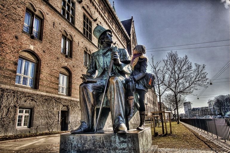 Hans Christian Andersen Statue Kopenhagen
