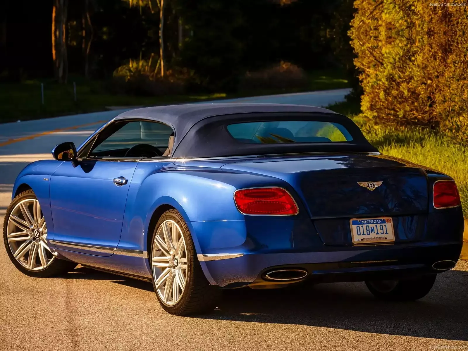 Hình ảnh xe ô tô Bentley Continental GT Speed Convertible 2014 & nội ngoại thất