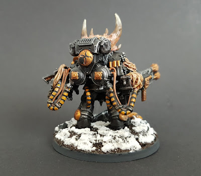 Chaos Obliterators converted from Primaris Aggressors and Helbrute bits for Chaos Space Marines, Black Legion, Warhammer 40,000