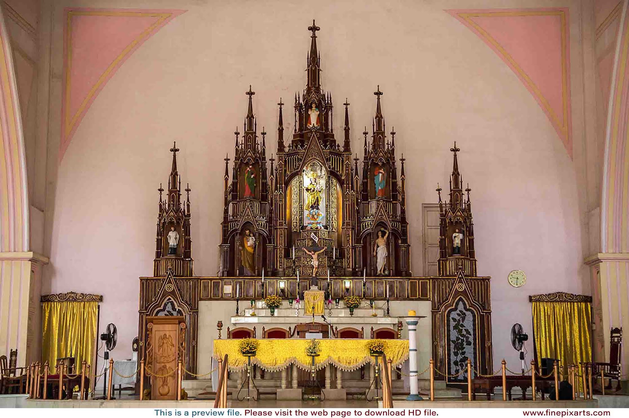 Mount carmel Kathedral Altar, Alapuzha 