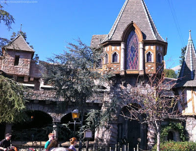 Snow White's Scary Adventures Evil Queen ride entry Disneyland