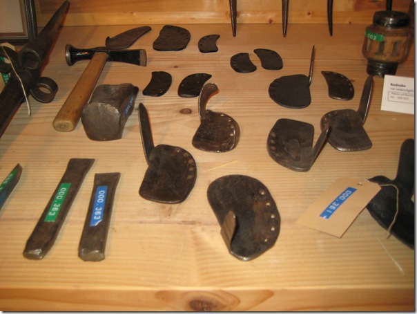Oxen shoes   Schmiedrued 128