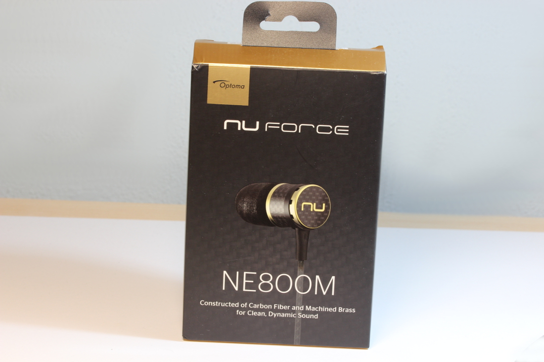 NuForce NE800M Verpackung