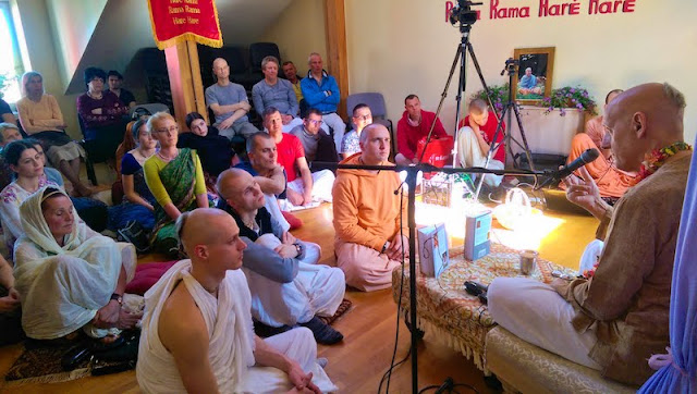 Sankarshan Das Teaching Krishna Bhakti-Klaipeda, Lithuania