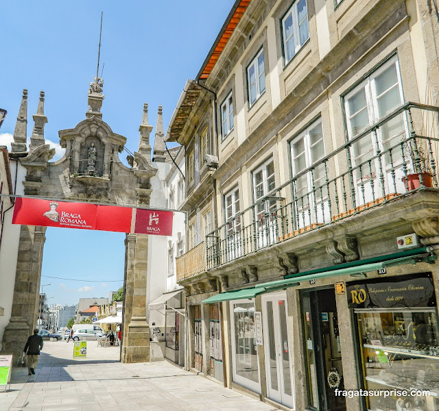 Arco da Porta Nova em Braga, Portugal