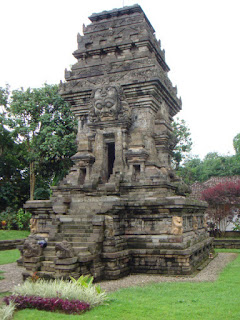 candi kidal