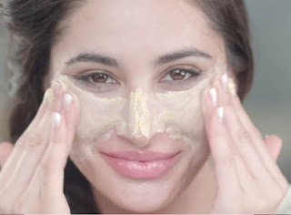 How to do Natural Facial at Home Face Scrubbing