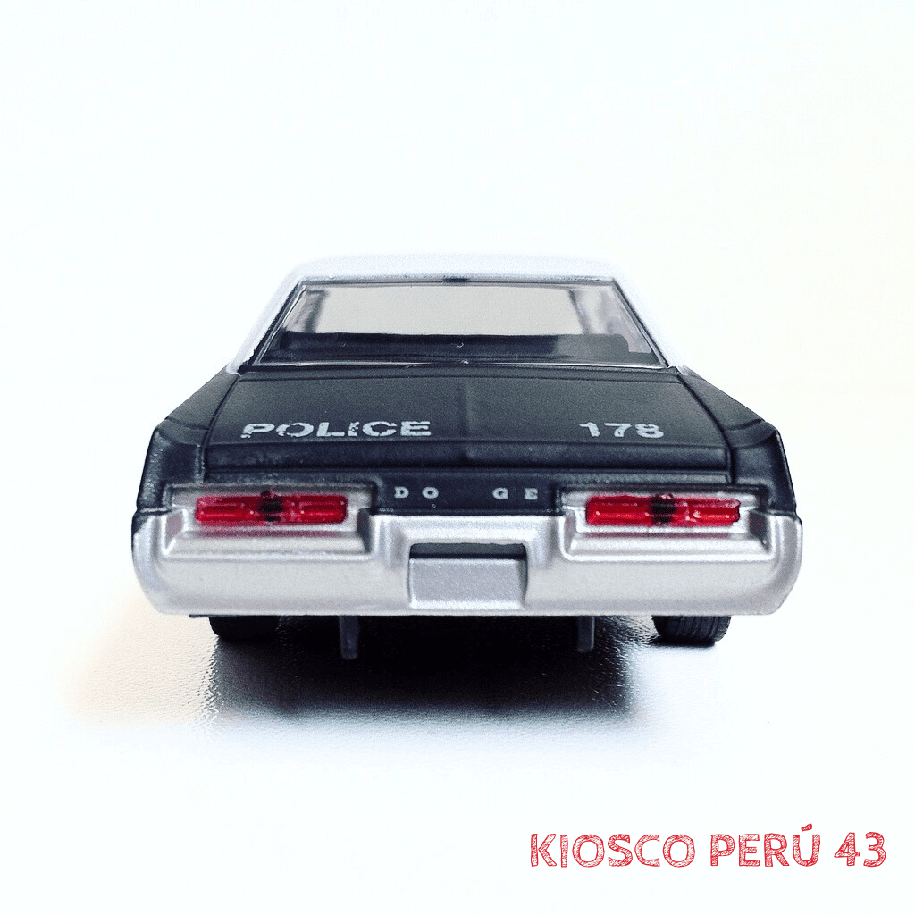 dodge monaco police car 1:43 the blue brothers, hollywood cars 1:43 el comercio