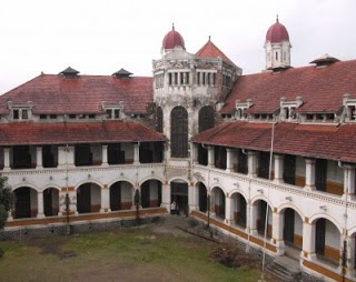 Legenda Lawang Sewu - Cerita Rakyat Jawa Tengah (semarang)