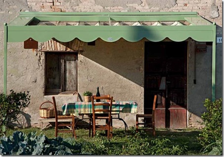 Unosider retractable awnings