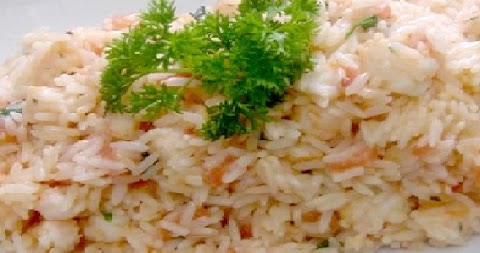 Arroz com camarão ao leite de coco