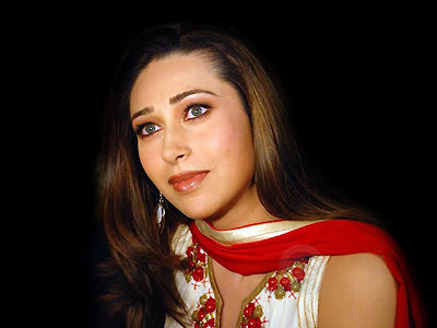 Karishma Kapoor Best Wallpapers