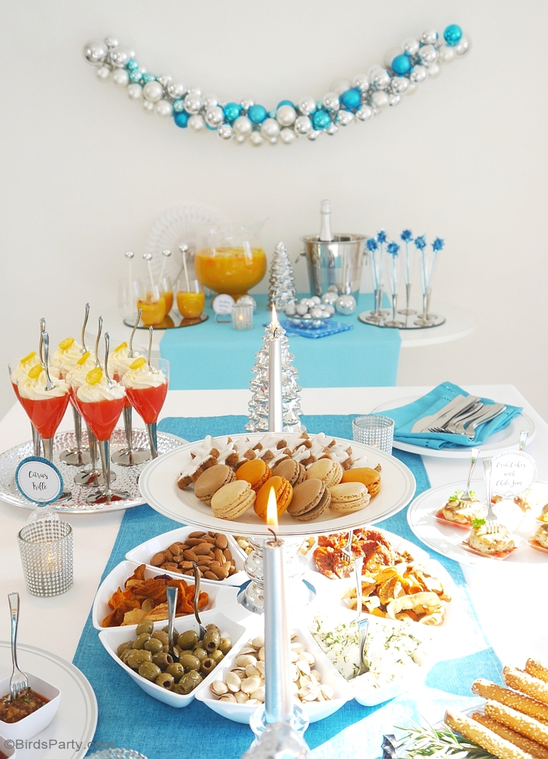 Une Soirée Cocktail et Recettes Apéritifs de Fêtes et table décor en argent et bleu - Parfait pour Noel et les fêtes de fin d'année! | BirdsParty.fr