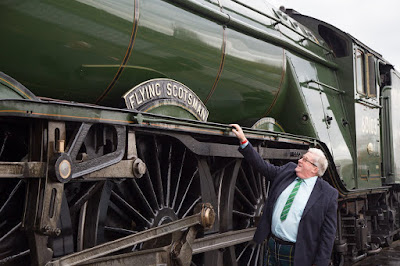 FLYING SCOTSMAN RAILTOUR -- THE SCOTSMAN SALUTE