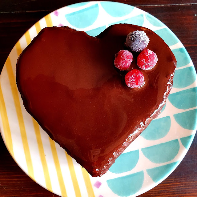 yosoysin, bizcochos, sin maíz, dulce, sin arroz, vegan, sin gluten, casero, sin trigo, sin azúcar, sin avena, sin huevo, sin lácteos, tartas, chocolate, corazon, san valentin, tarta de san valentin, tarta de chocolate, tarta sin gluten, tarta vegana, tarta de san valentin sin gluten, tarta de san valentin vegana, tarta corazon sin gluten, tarta corazon vegana