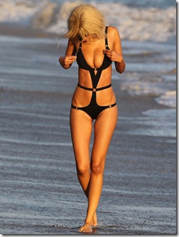 Zahia-Dehar-Sexy-Bikini-Candids-At-Malibu-Beach-27