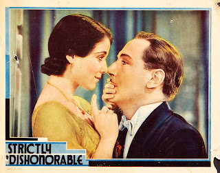 STRICTLY DISHONORABLE. Lobby Card: 36 x 28 cms. Estados Unidos. EL INSTINTO DEL AMOR. Strictly Dishonorable. 1931. Estados Unidos. Dirección: John M. Stahl. Reparto: Paul Lukas, Sidney Fox, Lewis Stone, George Meeker, William Ricciardi, Sidney Toler.