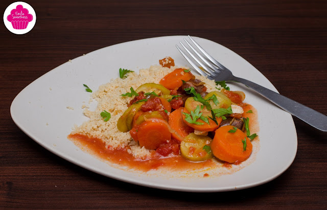 Couscous végétarien aux dattes