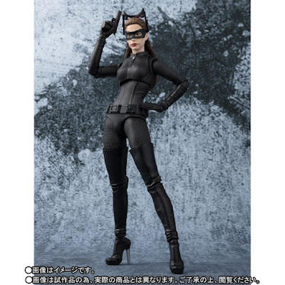 S.H.Figuarts Catwoman de "The Dark Knight Rises" - Tamashii Nations