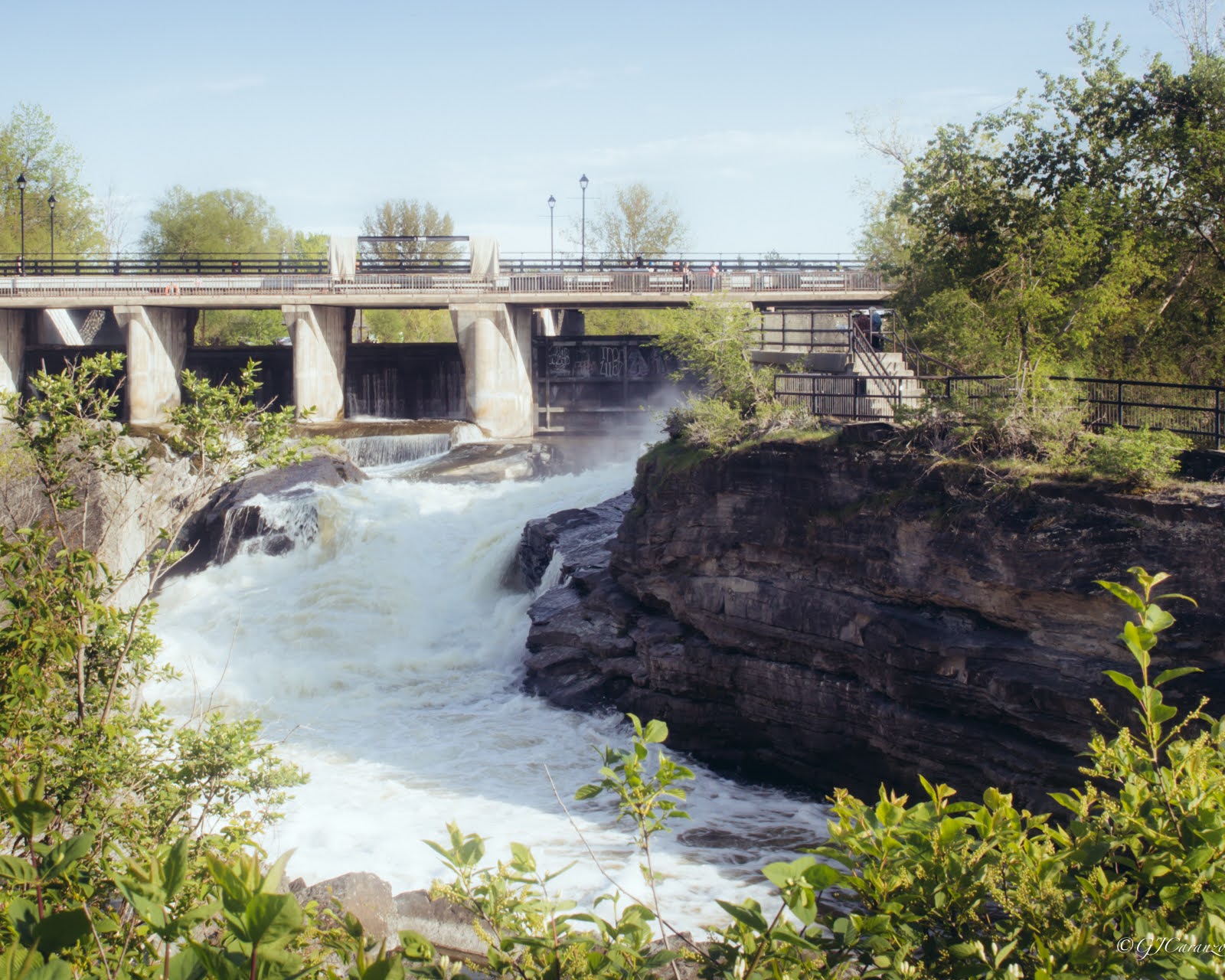 Places To See in Ottawa, Ontario, Canada: Hog's Back Fall