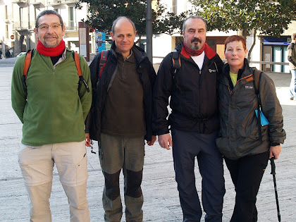 Caminada de Roda de Ter al Puig Agut 2011, amb uns amics de Sant Cugat