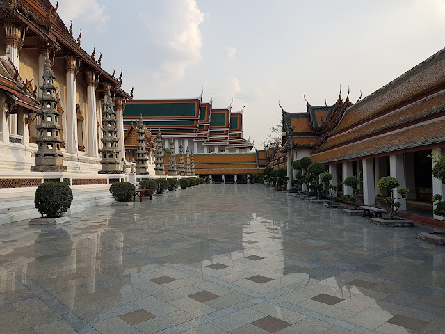 Wat Suthat temple de la balançoire epatemoi