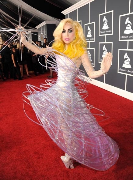 lady-gaga-grammy-award-red-carpet-2010-1