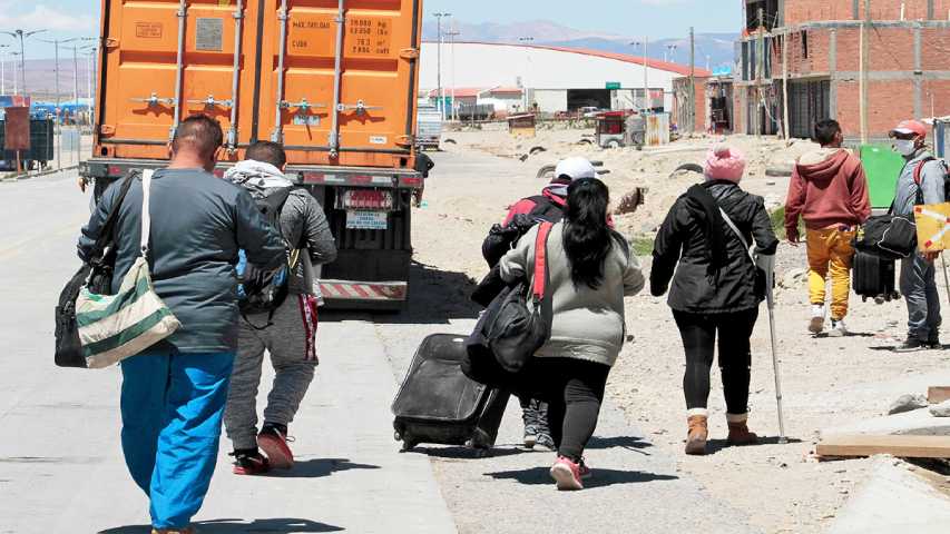 Casi dos mil venezolanos regularizaron su estatus migratorio en Bolivia