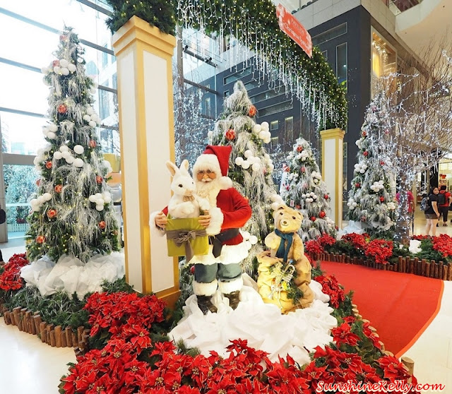 Tallest Swarovski Christmas Tree in Asia, Christmas Sparkles, Sparkling Christmas, Pavilion Kuala Lumpur, Swarovski Christmas Tree, Swarovski, Swarovski Fall Winter 2015