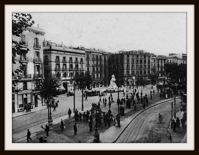  Rambla de Santa Monica, Plaza del Teatro