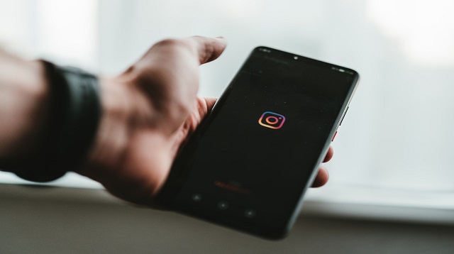 Cara Hack Back Akun FB Lewat Instagram