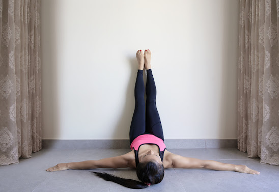 8 OF THE BEST YOGA POSES TO FALL ASLEEP FASTER