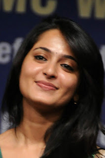 Anushka Shetty Beautiful Smile Close Up Photos