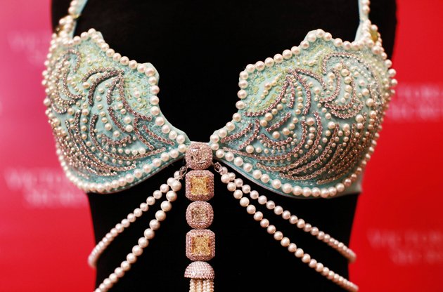 Miranda Kerr's $2.5million bra is