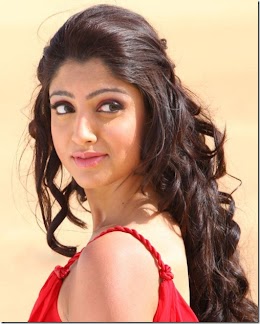 Actress Akanksha Puri Recent Beautiful Photos