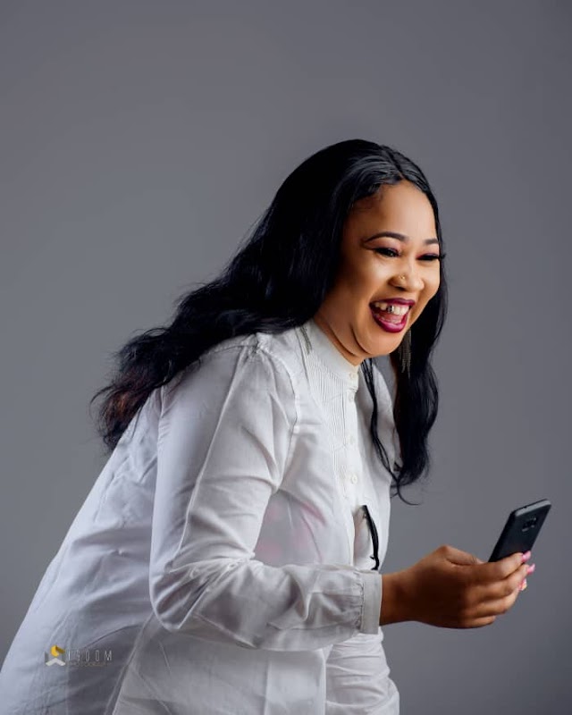 Celebrating APRIL Queen,Beautiful Alhaja Adejoke Omobolanle As She Adds +1