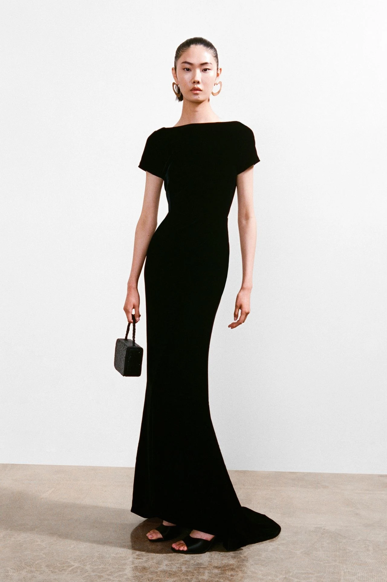 Staud Resort 2024 collection lookbook