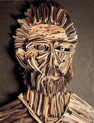 Newspaper Sculptures Seen On www.cars-motors-modification.blogspot.com