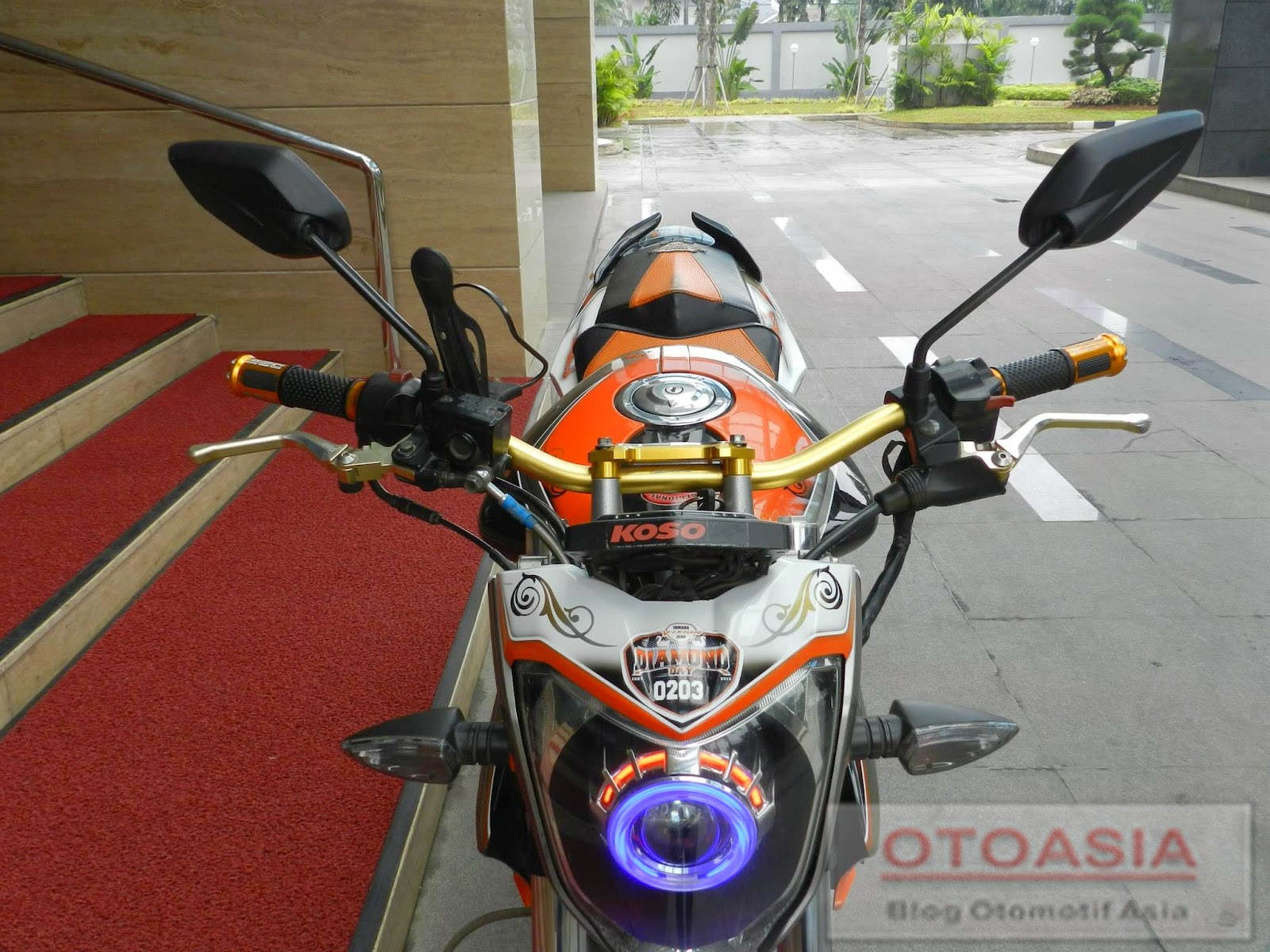 15 Slash Modifikasi Vixion Smart Minimalis Inspirasi Logo YVCI