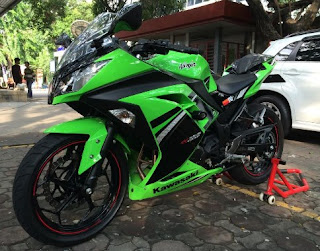 modifikasi motor ninja 250 warna hijau