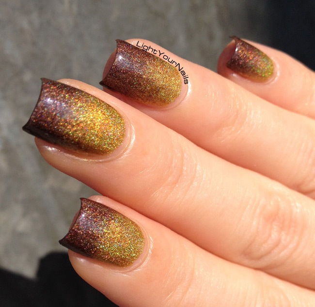 Holographic gold and brown Fall gradient nailart