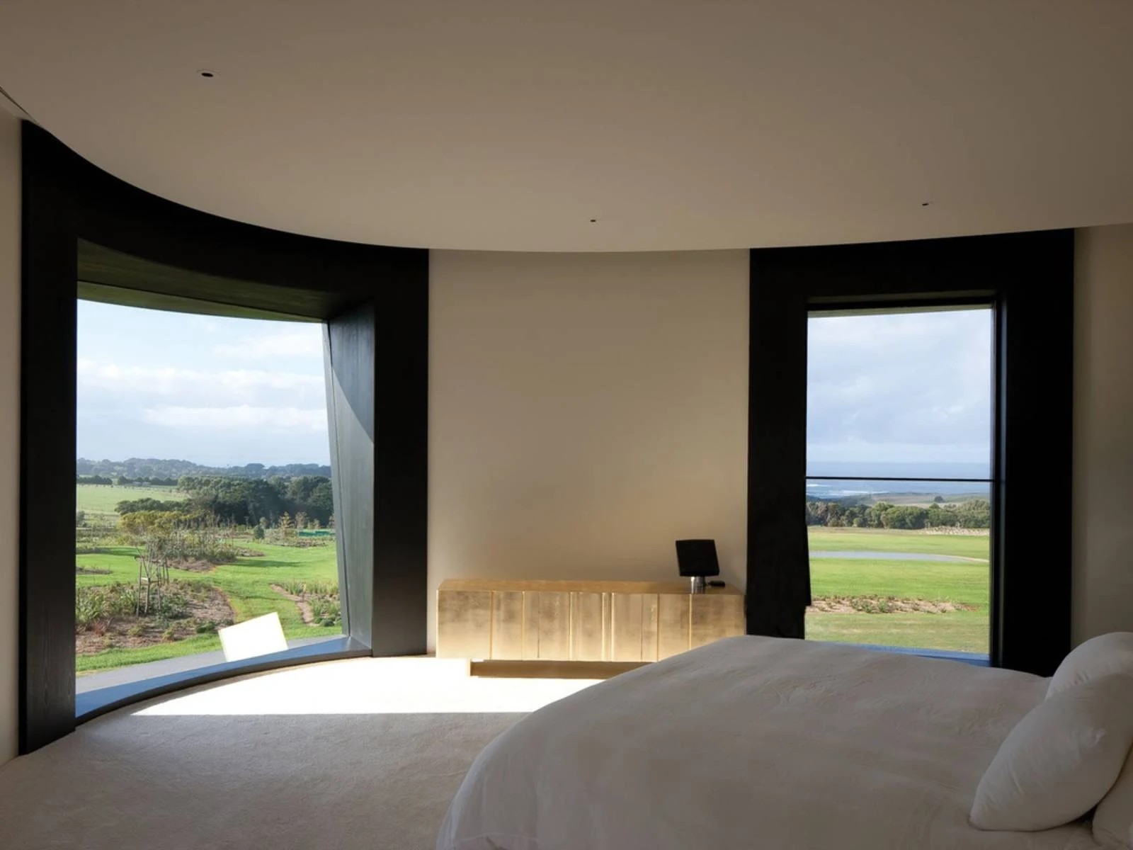 10-Flinders-House-by-Wood/Marsh-Architecture