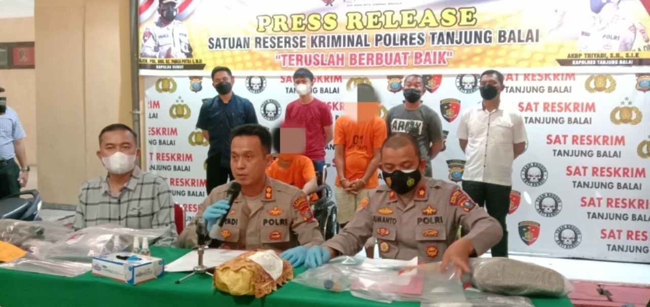 Gorok Leher Korban Hinga Tewas, Dua Tersangka Ditangkap Polisi