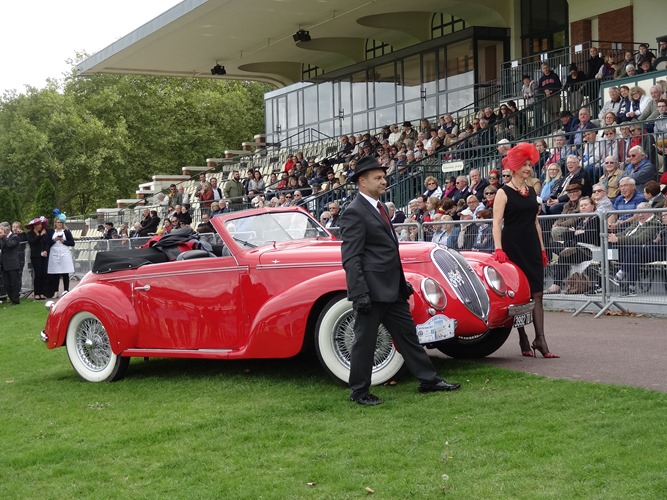 2017.10.08-044 Alfa Romeo 6C-2500 Cabriolet Touring 1939